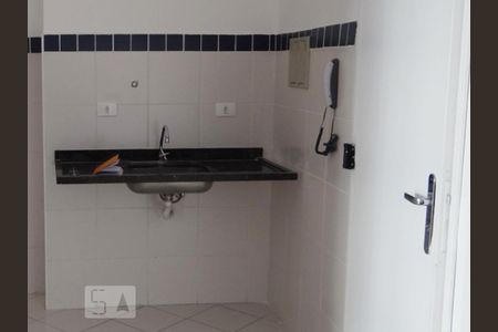 Cozinha de apartamento para alugar com 0 quarto, 51m² em Centro, São Paulo