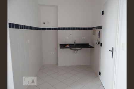 Cozinha de apartamento para alugar com 0 quarto, 51m² em Centro, São Paulo