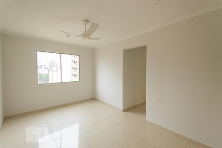 Sala de apartamento para alugar com 3 quartos, 70m² em Vila Mariana, São Paulo