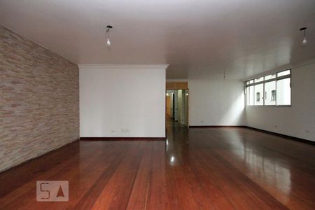 Apartamento à venda com 210m², 4 quartos e 2 vagasSala