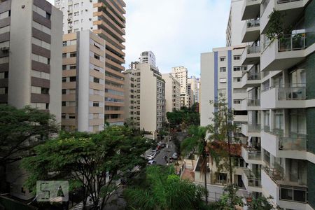 Apartamento à venda com 210m², 4 quartos e 2 vagasVista
