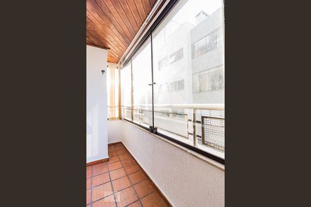 Apartamento à venda com 70m², 2 quartos e 1 vagasacada