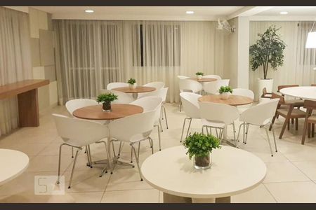 Apartamento para alugar com 56m², 2 quartos e 1 vagaÁrea comum - Salão de festas