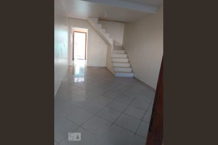 Sala de casa para alugar com 2 quartos, 100m² em Vila Gustavo, São Paulo