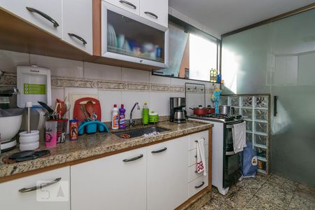 Apartamento à venda com 60m², 2 quartos e sem vaga Apartamento à venda com 60m², 2 quartos e sem vagaCozinha