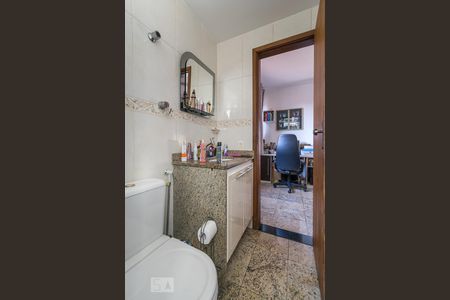 Apartamento à venda com 60m², 2 quartos e sem vaga Apartamento à venda com 60m², 2 quartos e sem vagaBanheiro da Suíte