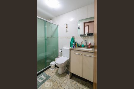 Apartamento à venda com 60m², 2 quartos e sem vaga Apartamento à venda com 60m², 2 quartos e sem vagaBanheiro Social