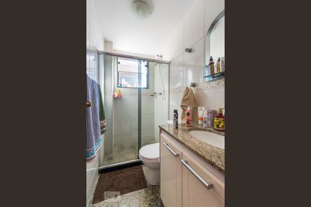 Apartamento à venda com 60m², 2 quartos e sem vaga Apartamento à venda com 60m², 2 quartos e sem vagaBanheiro da Suíte - Box de vidro