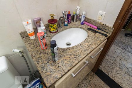 Apartamento à venda com 60m², 2 quartos e sem vaga Apartamento à venda com 60m², 2 quartos e sem vagaBanheiro da Suíte - Detalhe da pia