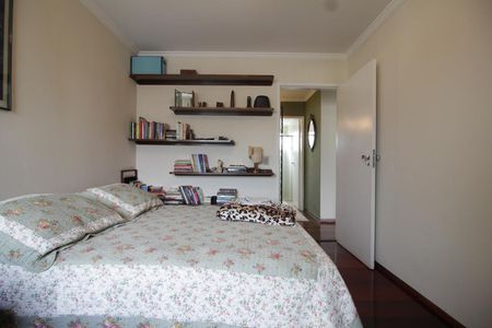 Quarto 1 de apartamento para alugar com 2 quartos, 143m² em Paraíso do Morumbi, São Paulo