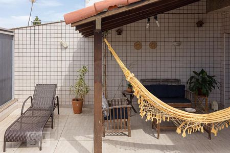 Apartamento à venda com 205m², 4 quartos e 2 vagasCobertura