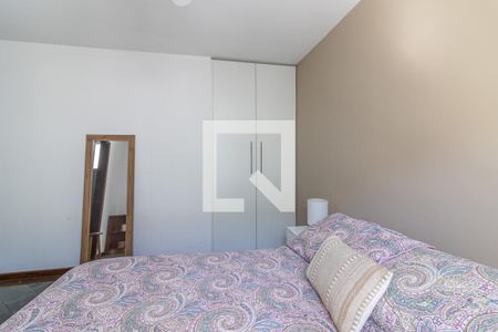 Apartamento à venda com 205m², 4 quartos e 2 vagasSuíte