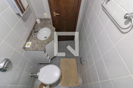 Apartamento à venda com 205m², 4 quartos e 2 vagasBanheiro Social