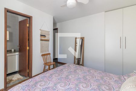 Apartamento à venda com 205m², 4 quartos e 2 vagasSuíte