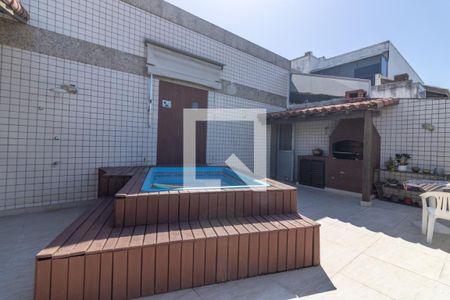 Apartamento à venda com 205m², 4 quartos e 2 vagasCobertura