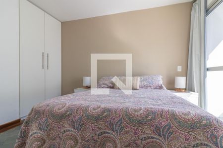 Apartamento à venda com 205m², 4 quartos e 2 vagasSuíte