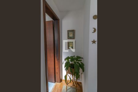 Apartamento à venda com 205m², 4 quartos e 2 vagasCorredor acesso Lavabo