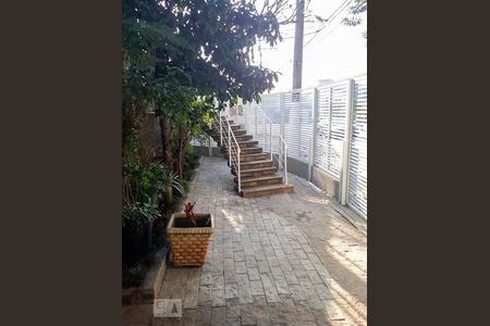 Casa à venda com 180m², 3 quartos e 3 vagasEntrada