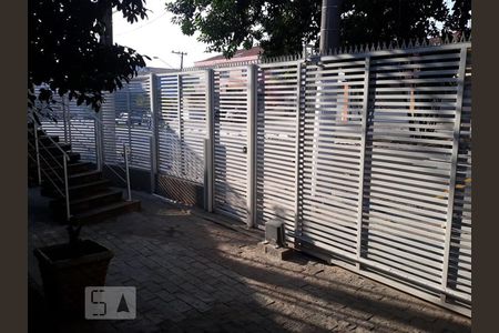 Casa à venda com 180m², 3 quartos e 3 vagasEntrada