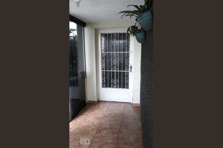 Casa à venda com 180m², 3 quartos e 3 vagasEntrada