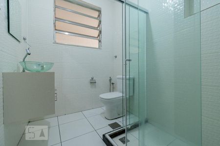 Casa de condomínio para alugar com 90m², 2 quartos e sem vaga Casa de condomínio para alugar com 90m², 2 quartos e sem vagaBanheiro