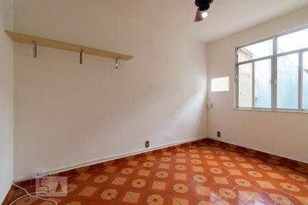 Quarto 2 de casa de condomínio para alugar com 2 quartos, 90m² em Taquara, Rio de Janeiro