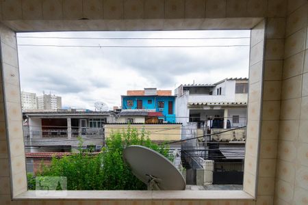 Sala de casa de condomínio para alugar com 2 quartos, 90m² em Taquara, Rio de Janeiro