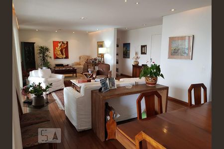 Apartamento para alugar com 250m², 3 quartos e 4 vagasSala