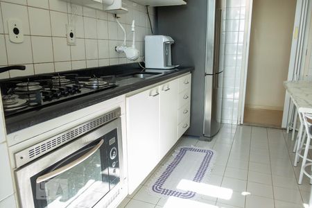 Apartamento à venda com 65m², 3 quartos e 1 vaga Apartamento à venda com 65m², 3 quartos e 1 vagaCozinha