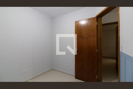 Quarto 2 de apartamento para alugar com 2 quartos, 38m² em Vila Euthalia, São Paulo