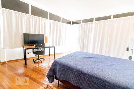 Casa à venda com 400m², 3 quartos e 4 vagas Casa à venda com 400m², 3 quartos e 4 vagasSuíte 3