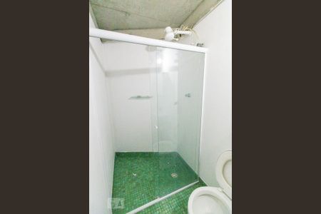 Casa à venda com 400m², 3 quartos e 4 vagas Casa à venda com 400m², 3 quartos e 4 vagasBanheiro de Serviço