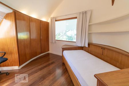 Casa à venda com 400m², 3 quartos e 4 vagas Casa à venda com 400m², 3 quartos e 4 vagasSuíte 1