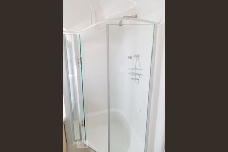 Casa à venda com 400m², 3 quartos e 4 vagas Casa à venda com 400m², 3 quartos e 4 vagasBanheiro da Suíte 2