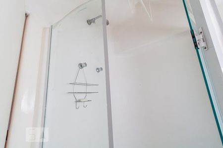 Casa à venda com 400m², 3 quartos e 4 vagas Casa à venda com 400m², 3 quartos e 4 vagasBanheiro da Suíte 1