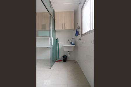 Apartamento à venda com 52m², 2 quartos e 1 vaga Apartamento à venda com 52m², 2 quartos e 1 vagaÁrea de Serviço