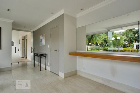 Hall social de apartamento para alugar com 3 quartos, 240m² em Alto da Lapa, São Paulo