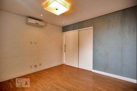 Quarto Suíte de apartamento para alugar com 3 quartos, 240m² em Alto da Lapa, São Paulo