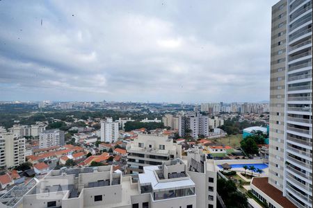 Apartamento para alugar com 240m², 3 quartos e 2 vagasVista