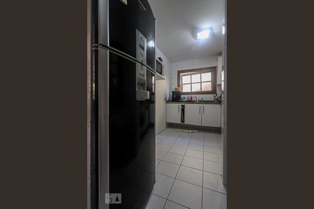 Casa de condomínio à venda com 500m², 8 quartos e 4 vagas Casa de condomínio à venda com 500m², 8 quartos e 4 vagasCozinha