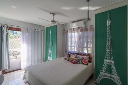 Casa de condomínio à venda com 500m², 8 quartos e 4 vagas Casa de condomínio à venda com 500m², 8 quartos e 4 vagasSuíte 2