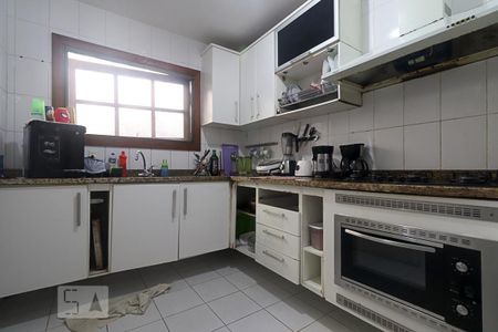 Casa de condomínio à venda com 500m², 8 quartos e 4 vagas Casa de condomínio à venda com 500m², 8 quartos e 4 vagasCozinha