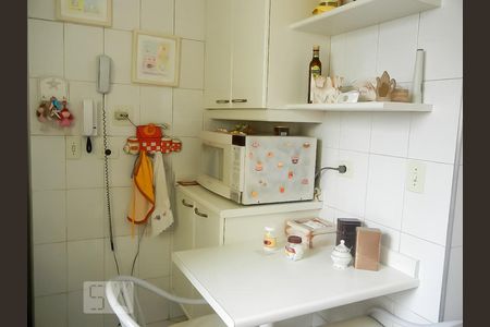 Apartamento à venda com 100m², 3 quartos e 2 vagasCozinha