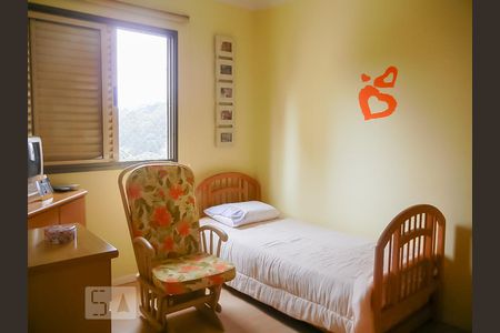 Apartamento à venda com 100m², 3 quartos e 2 vagasQuarto 2