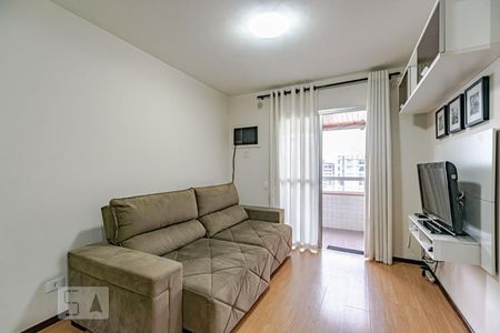 Sala de apartamento para alugar com 1 quarto, 44m² em Centro, Curitiba