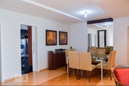 Sala de apartamento para alugar com 3 quartos, 135m² em Rudge Ramos, São Bernardo do Campo