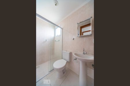 Banheiro  de apartamento para alugar com 2 quartos, 53m² em Vila Príncipe de Gales, Santo André