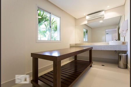 Apartamento à venda com 68m², 1 quarto e 1 vagaSala de massagem