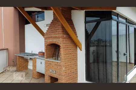 Apartamento à venda com 192m², 3 quartos e sem vaga Apartamento à venda com 192m², 3 quartos e sem vagaCobertura