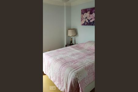 Apartamento à venda com 192m², 3 quartos e sem vaga Apartamento à venda com 192m², 3 quartos e sem vagaSuite